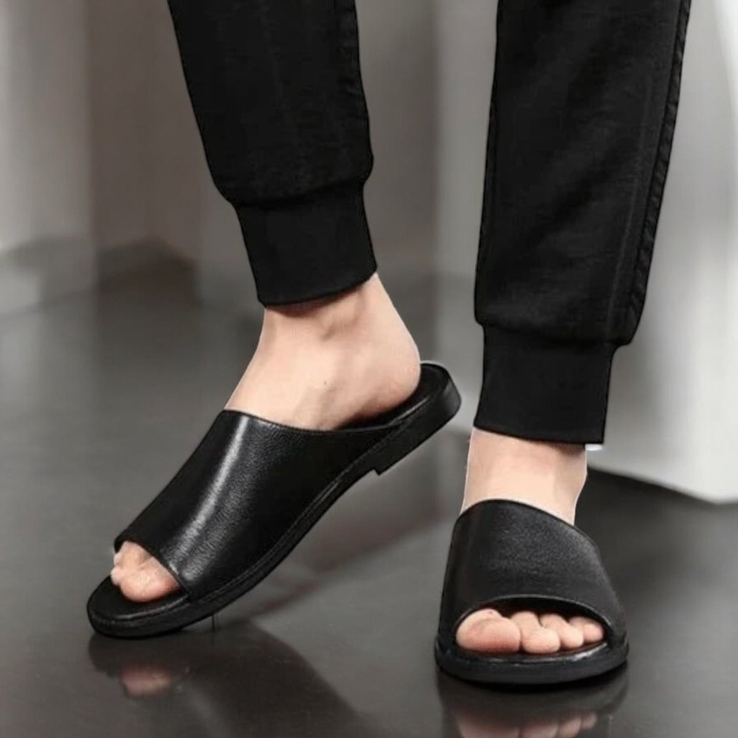 Luxury Plain Leather Slide Sandals- 16588