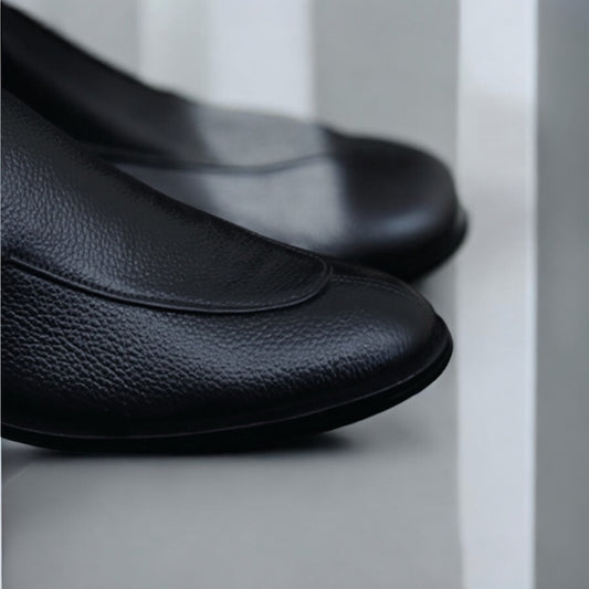 Plain Leather Pump Shoes - 16559